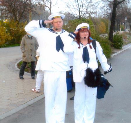 Nadja Gröschner und Frank Kornfeld bei der Hafenführung